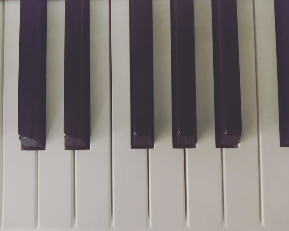 piano - gama C-dur